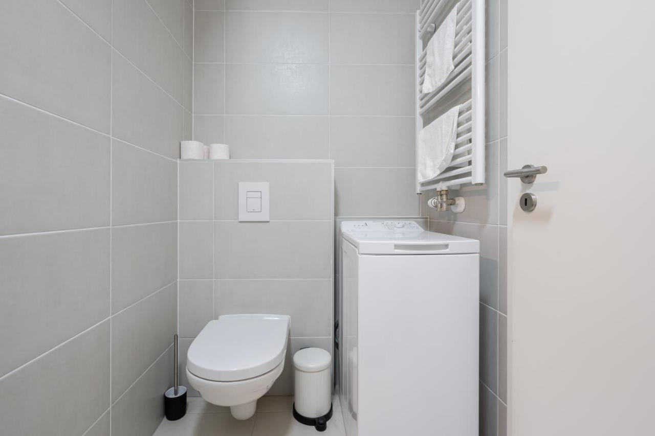 Grand Corvin Studio With Balcony Budapest Extérieur photo