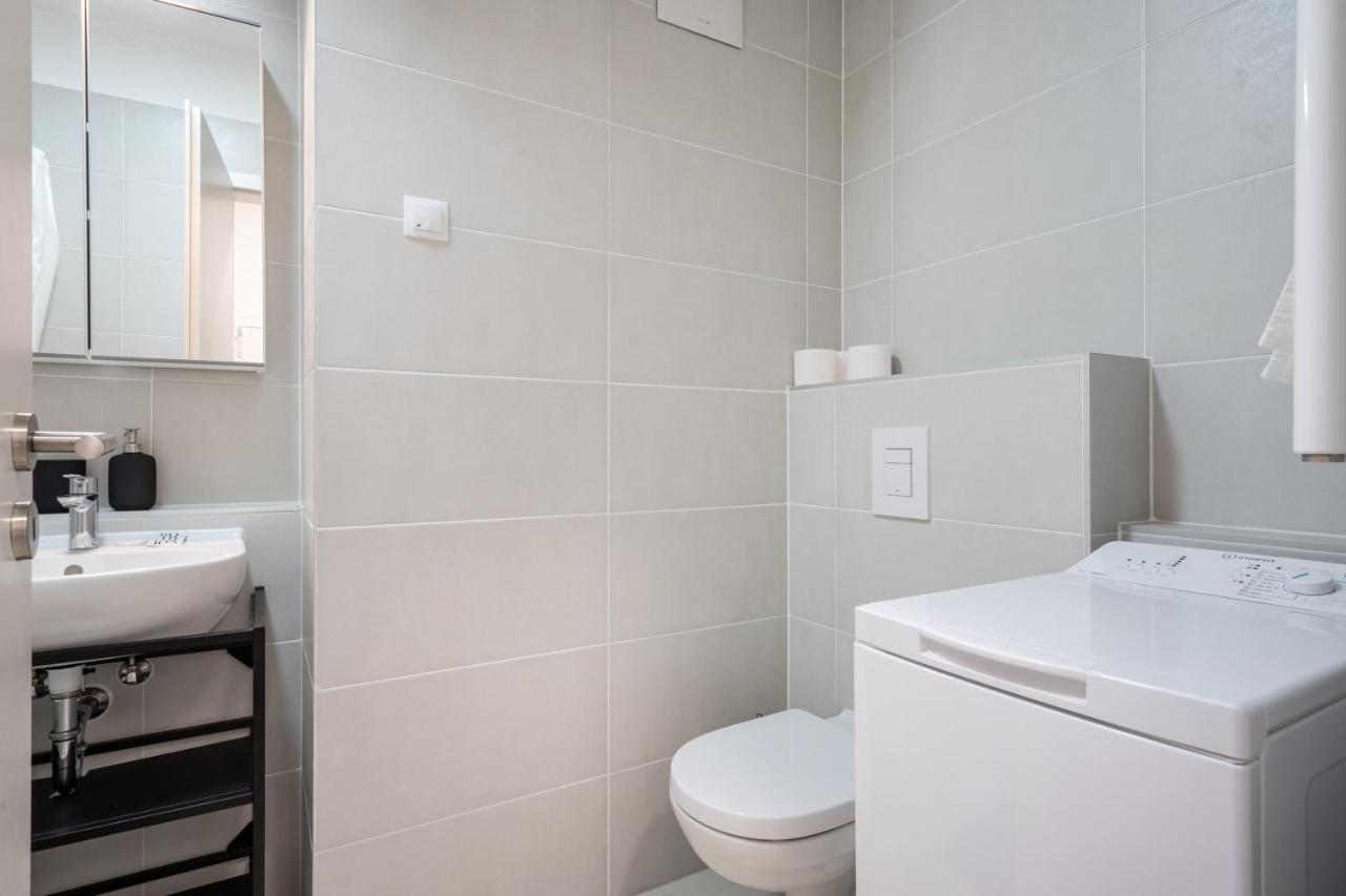 Grand Corvin Studio With Balcony Budapest Extérieur photo